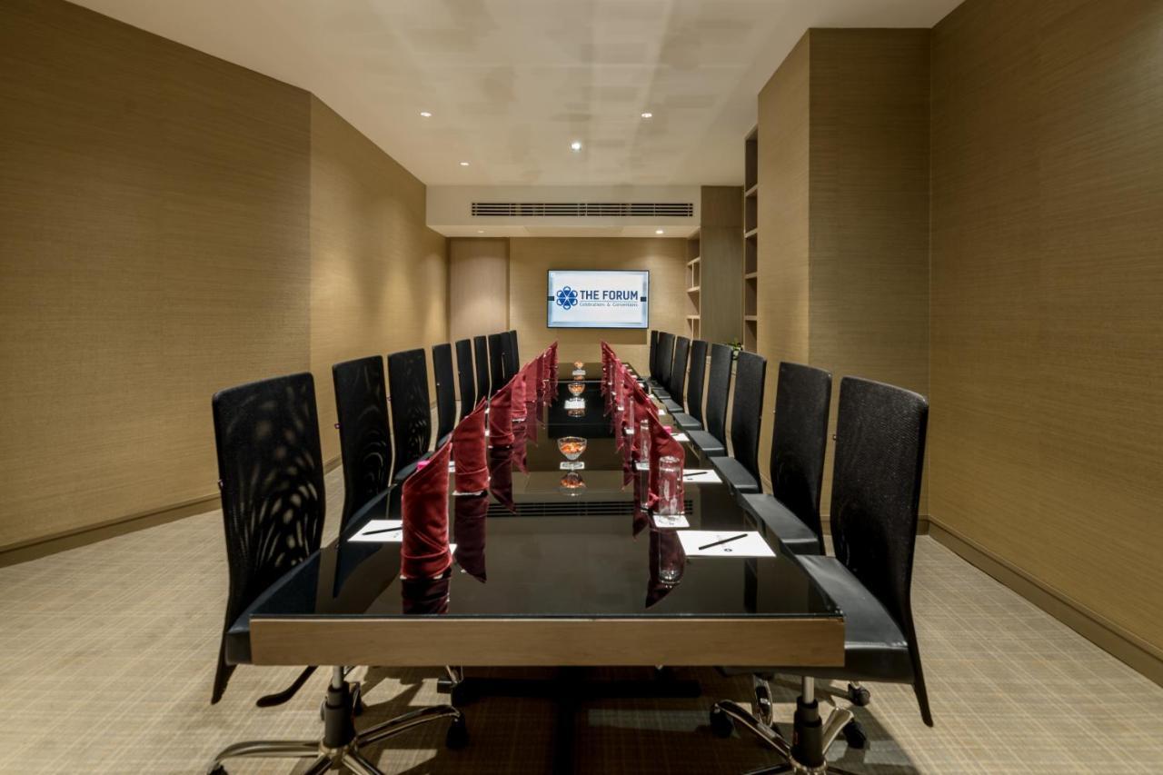 Wyndham Ahmedabad Shela Hotell Eksteriør bilde
